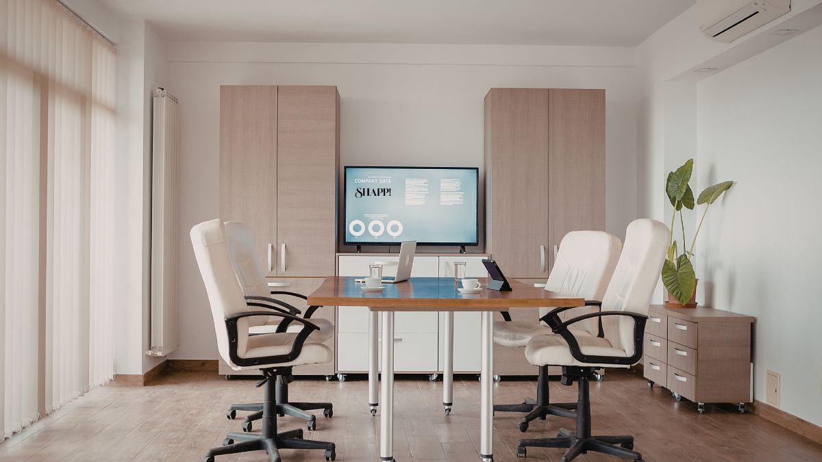 Affärsmöte om digital produktutveckling och prissättning